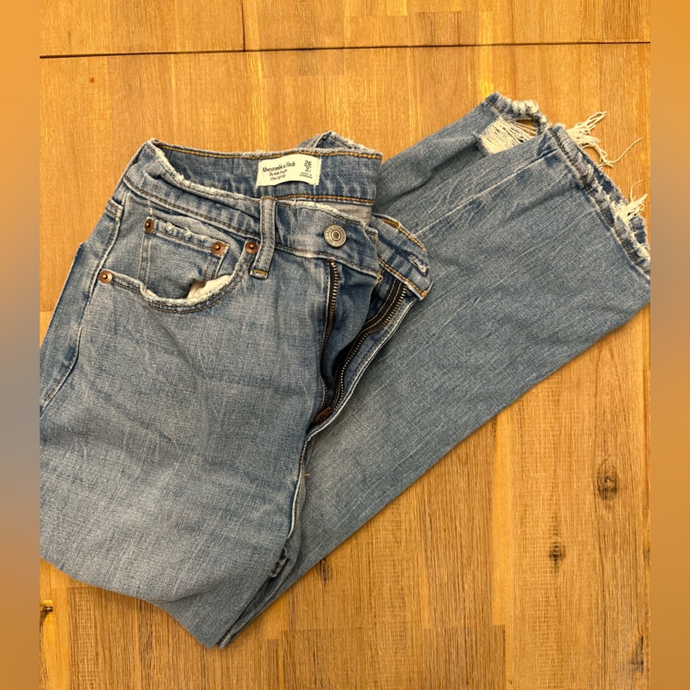 Abercrombie ultra high rise ankle straight jeans - Picture 4 of 4